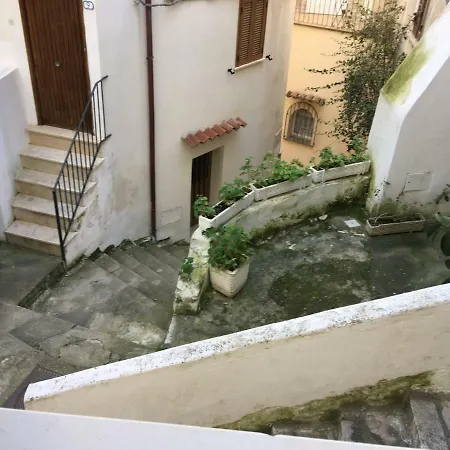Holidaycasa Tiziana - Bilocale Con Terrazzino
